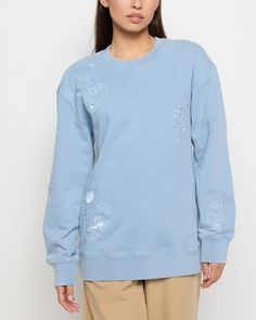 Peanuts Tonal Crewneck, Blue – Samii Ryan Tonal Embroidery, Guinea Bissau, Mozambique, Brunei, Snoopy, Relaxed Fit, Crew Neck, Embroidery, How To Wear