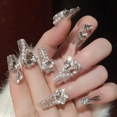 Rhinestone and Pearl Nails #pearlnails #prettynails #fancynails Jewel Nails Rhinestones, Jewel Nails, Nails Press, Nail Remover, Nail Type, Nails Set, Nagel Tips, Fake Nails With Glue