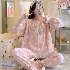 Uveng Sets Women Princess Long Flare Sleeve Sweet Heart-printed Cute Ruffles Lacework Sleepwear Pajamas Students Comfort Mujer Pijamas Women, Cute Sleepwear, Cute Pajama Sets, Preppy Girl, Cute Pajamas, Oversize Fashion, Women Nightwear, Women Long Sleeve Tops, Warm Outfits