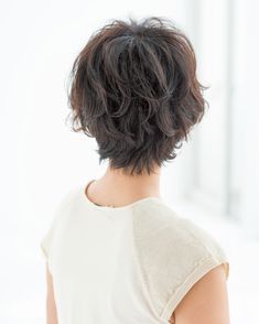 Tapered Haircut For Women, Short Grunge Hair, Short Hair Tomboy, Short Shag Hairstyles, Tapered Haircut, Long To Short Hair, Haircuts For Wavy Hair