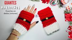 Santa Crochet, Handmade Stuff, Fingerless Gloves, Arm Warmers, Amigurumi, Crochet, Christmas