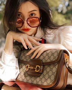 Mule Outfits, Street Style Bags, Gucci Purse, Gucci Horsebit, Gucci Shoulder Bag, Classy Chic, Gucci Belt, Daily Fashion, Fashion Handbags