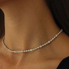 Luxury Diamond Choker For Formal Occasions, Luxury Diamond Choker Jewelry, Luxury Diamond Silver Choker, Luxury Silver Diamond Choker, Fine Jewelry White Gold Diamond Choker Necklace, Diamond Choker With Sparkling Stones, Dazzling Diamond Choker Necklace, Classic Diamond Choker Jewelry, White Gold Diamond Choker Necklace