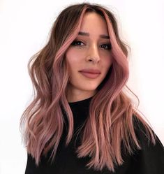 Lavender And Blonde Hair, Pink Hair Highlights, Hair Color Underneath, Hairstyles For Layered Hair, Hairstyles Wedding, Styling Hair, Haircuts Straight Hair