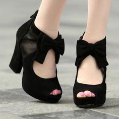 Beautiful and Lovely Black .. Black Fish Mouth Heels For Summer, Black Peep Toe Heels For Spring, Black Fish Mouth Heels For Spring, Black Fish Mouth Heels Chic Style, Chic Black Fish Mouth Heels, Elegant Black Fish Mouth Heels, High Heels Classy, Fish Head, High Heel Dress