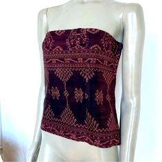 Vintage Indonesian Ethnic Print Bustier Side Zipper Fully Lined Size On The Label Is A L But It’s More Like M/L . Please Check The Measurements Brand New No Tag. Underarm Above Bust 35” Bust 35” Waist 32 1/2” Length From Center Back To Hem 14 1/4” 100% Cotton Traditional Fitted Purple Top, Fitted Traditional Purple Top, Fitted Purple Top For Festival, Fitted Bandeau Top For Festival, Fitted Purple Bandeau Top, Fitted Bohemian Purple Tops, Fitted Purple Bohemian Tops, Purple Sleeveless Bohemian Tops, Ethnic Print