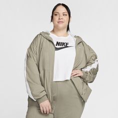 With a classic sport look and a lightweight feel, this jacket is ready for whatever the day throws at you. Dropped shoulders and an oversized fit gives you a casual feel that you can rock all day. Green Jacket Women, Army Green Jacket, Women Lifestyle, Green Jacket, White Style, Oversized Shirt, Nike Sportswear, Nike Jacket, Hooded Jacket