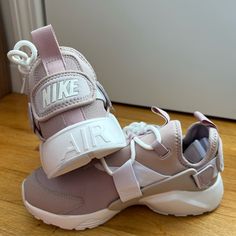 Women's Nike Air Huarache City Low Dusty Pink Sz 8 Color: Light Pink, Mauve, Dusty Pink Includes Changeable Nike Swish & Just Do It Back Pieces Sporty Huaraches With Cushioned Footbed, Nike Sporty Huaraches With Round Toe, Sporty Nike Huaraches With Round Toe, Sporty Lace-up Huaraches With Laces, Sporty Lace-up Huaraches, Nike Sporty Huaraches With Laces, Sport Huaraches With Round Toe And Laces, Sport Huaraches With Laces And Round Toe, Casual Low-top Huaraches For Running