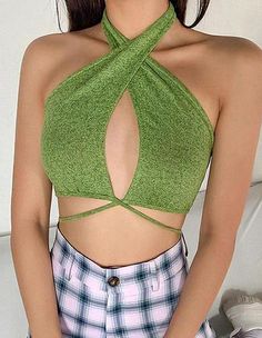 Green Fitted Cross Halter Crop Top. This crop top is made of a soft stretchable fabric. This crop top will make you look very feminine and sexy. This crop top is perfect for summer casual every day wear. The features of this top are the following: tight fitted, soft fabric, green color. Sunflower Outfit, Tie Halter Top, Ladies Tops Blouses, Tops And Blouses, Feminine Women, Green Crop Top, Ladies Tops, Halter Crop Top, Elegant Dress