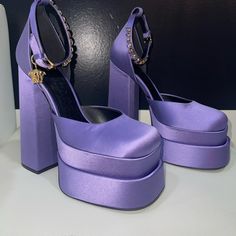 Brand New Never Worn Size 7 Velvet Purple Versace Heels, Purple Heels, Shoes Heels Classy, Cute Shoes Heels, Purple Shoes, Fancy Shoes, Cute Heels, Girly Shoes, Aesthetic Shoes