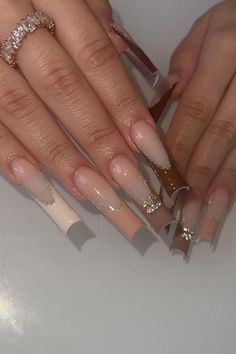 Brown Long Nails, Nude Baddie Nails, French Tip Gel Nails, Chanel Nails, Nude Nail Designs, Baddie Nails, Beige Nails