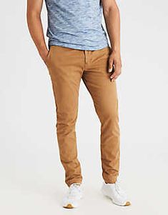 Put together the perfect outfit with our collection of Men’s Khakis and Pants in a variety of fits and styles at American Eagle Outfitters. Khaki Joggers, Workwear Pants, Smart Casual Men, Joggers Outfit, Free Jeans, Mens Fashion Classy