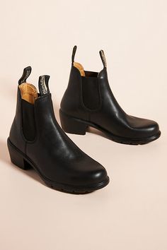 Heeled Blundstone Outfit, Blundstone Heeled Boots Outfit, Everyday Boots For Women, Heeled Blundstone, Blundstone Boots Outfit, Blundstone Heeled Boot, Black Blundstones, Blundstone Outfits, Black Blundstone