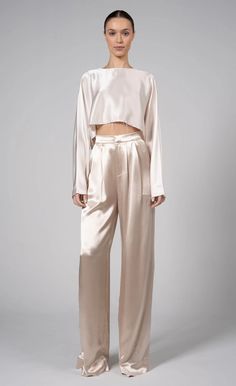 High-waisted, wide-leg pant - Paris Blush Neutral Elegant Outfit, Satin Set Outfit, Silk Pants Outfit, Pisces Style, Neutral Wardrobe, Baddie Vibes, Silky Pants, Silk Wide Leg Pants, Soft Dramatic