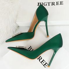 Satins Rhinestone High Heels Satin High Heels, Women Shoes Fashion, Green High Heels, High Heels For Women, Stilettos Heels, Leather Motorcycle Boots, Low Heel Flats, Rhinestone High Heels, High Heel Slippers