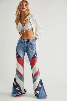 "* Rare And Hard To Find Discontinued Style No. 57657728 * Authentic Free People Flare Jeans In \"Americana Betsy\" Color * 5 Pocket Design, Zip Fly & 4 Button Closure, Back Yoking  * Jeans Come With Free People Inner Size Tag * Jeans Do Not Come With Outer Tags * The Fit: High-Rise Waist, Wide Flare Leg Silhouette  * The Fabric: Distressed Raw Hem Denim  * Care - Machine Wash Cold With Like Colors  *Use Only Non Chlorine Bleach* Tumble Dry Low, Low Iron As Needed, May Be Dry Cleaned * Materials Free People Flare Jeans, Western Wear Outfits, Cute Country Outfits, Western Style Outfits, All Jeans, 4th Of July Outfits, Denim Flares, Country Outfits, 70s Fashion