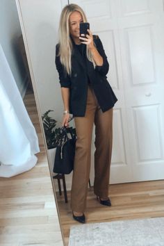 Women’s Cute Business Casual Winter, Camel Slacks Outfit Women, Courthouse Attire Women, Tan Slacks Outfit Women, Khaki Pants Outfit Women Work, Tan Blazer Outfits Women, Blazer Work Outfit, Classic Amy, Winter Office Wear