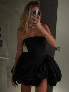 Black Ballon Puff Tube Mini Dress 2024 Party, Mini Tube Dress, Backless Bodycon Dresses, Cocktail Dress Prom, Short Party Dress, Short Homecoming Dress, Mini Dresses For Women, Fashion 2024, Strapless Mini Dress