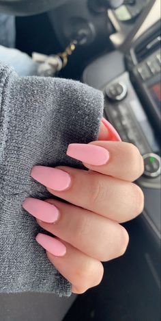 Baby Pink Coffin Acrylic Nails, Acrylic Nails Natural, Matt Nails, Coffin Acrylic Nails, Nail Pink, Pink Coffin, Unghie Sfumate, Baby Pink Nails, Nail Acrylic