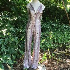 Vintage Dress The Population Jumpsuit All Sequins New Size 4 Vintage Jumpsuit, Dress The Population, Vintage Dress, Purple Gold, Vintage Dresses, Pant Jumpsuit, Women's Dress, Pants For Women, Size 4