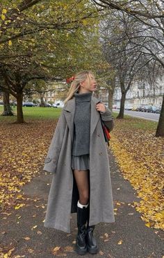 Winter Mode Outfits, New York Outfits, Winter Fashion Outfits Casual, London Outfit, Paris Outfits, Teenager Outfits, Coat Outfits