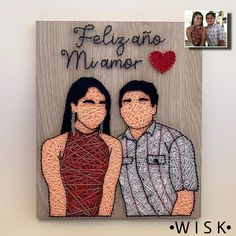 two people are standing next to each other with the words feliz na muamor on it