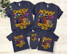 Personalisierte Sonic Geburtstag Shirt, benutzerdefinierte Sonic Shirt, Sonic Hedgehog Geburtstag Shirt, Geburtstag Junge Mädchen Shirt, benutzerdefinierte Familie Geburtstag Shirt, Geschenk für Kinder Jugend Shirts  WIE MAN BESTELLT: 1. Wählen Sie die Größe & Farbe des T-Shirts aus. 2. Fügen Sie Ihren persönlichen Text / Ihre persönliche Anfrage hinzu (für benutzerdefinierte Auflistungen). 3. Wählen Sie Menge und überprüfen Sie die Shirt-Größe und Farbe erneut. 4. Klicken Sie auf , um den Waren Sonic Birthday Shirt, Sonic Shirt, Sonic Hedgehog, Hedgehog Birthday, Sonic Birthday, Custom Birthday Shirts, Family Birthday Shirts, Personalized Matches, Family Birthday