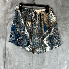 Cider Women's Multicolor Boho Paisley Elasticized Pull-On Shorts Sz S(Us 4) Midrise Paisley Print Polyester Machine Wash Unlined Imported This Is A New With Tags Item. Please Refer To Images. Approx. Measurements: * Waist: 13" * Inseam: 2" * Length: 13.5" * Hip: 18.5" Retail Price: $- Boho Paisley, Paisley Print, Cider, Paisley, Size 4, Womens Shorts, Tags, Women Shopping, Blue