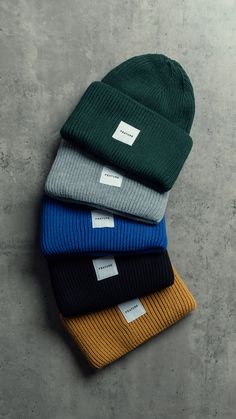 Beanie Collection Display, Trendy Solid Beanie For Streetwear, Hat Product Photography Ideas, Beanie Hat Outfit Men, Cap Product Photography, Casual Beanie For Streetwear, Beanie Designs Ideas