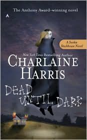 the cover of dead until dark by charlaine harris, with an image of