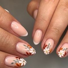 Cute Nails For Fall, Flower Nail Designs, Seasonal Nails, Short Acrylic Nails Designs, Bridal Nails, Autumn Nails, Fall Nail, Floral Nails, Fall Nail Designs