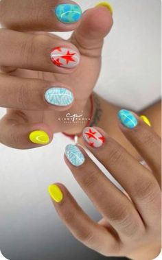 Pastel Gel Nails Ideas, Multi Pattern Nails, Bright Colorful Summer Nails, Mismatched Summer Nails, Short Mismatched Nails, Cute Nails 2024, Alternating Nail Color, Mismatch Nail Designs, Cute Funky Nails Summer