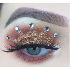 Bright Eye Makeup, Eye Makeup Styles, Theatrical Makeup, Eye Makeup Designs, Makeup Eye Looks, Creative Eye Makeup, Creative Makeup Looks, Creative Eye, Eye Makeup Art