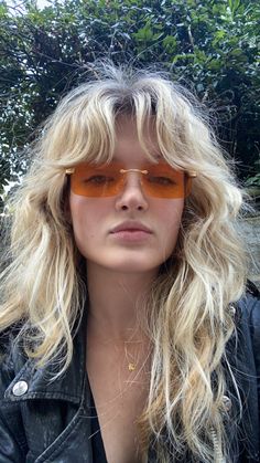 Bleached Shag Hair, 70s Blonde Shag, Messy 70s Hair, 70s Shag Wavy Hair, Shaggy Long Blonde Hair, 70s Layered Hair Long Shag Without Bangs, Shag Hairstyles Blonde, Copper Hair With Face Framing Highlights, Heavily Layered Medium Hair