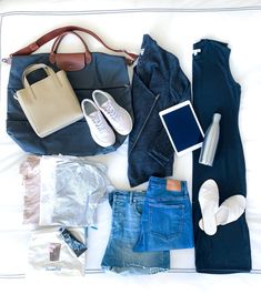 Packing Light Summer, Weekend Trip Packing, Weekend Packing List, Weekend Getaway Outfits