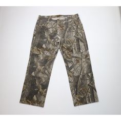 Vintage 90s Streetwear Mens 40x30 Realtree Camouflage Double Knee Wide Leg Jeans Mens Jeans Distressed and faded. Color faded Mens size 40 (no tag, check measurements) Measurements are: 20 inches across the waist laid flat 30 inch inseam 40 inches from top to bottom 9.75 inch leg open Multicolor Cotton US Shipping is FREE, Canada is $15 and International is $24 Check out my other items in my store! PR488 90 Streetwear, Camouflage Jeans, Real Tree Camouflage, Casual Pants Style, Camo Jeans, Jean Large, Streetwear Mens, 90s Streetwear, Wide Leg Jeans