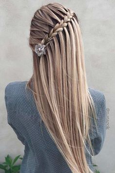 Unbelievably Beautiful Braid Hairstyles for Christmas Party ★ See more: http://lovehairstyles.com/braid-hairstyles-christmas-party/ A Braided Ponytail, Christmas Party Hairstyles, Pretty Braids, Pretty Braided Hairstyles, Christmas Hairstyles, Cool Braids, Beautiful Braids, Long Blonde