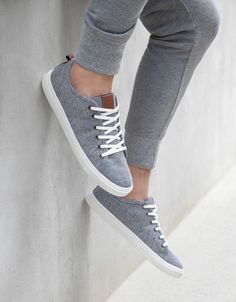 Men’s fabric sneakers - View All - Bershka Colombia Nike Heels, Urban Shoes, Sneakers Looks, Mens Fashion Casual Outfits, Stylish Boots, Men Fashion Casual Outfits, Casual Sport Shoes, Sneakers Men Fashion