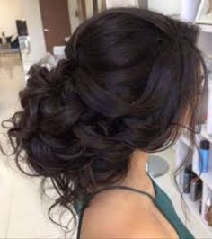 Loose Curls Updo, Curled Updo, Bridal Hair Inspiration, Messy Updo, Quince Hairstyles, Long Hair Wedding Styles, Sweet 15, Bridesmaid Hairstyles