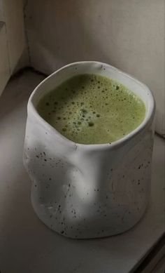 Matcha Drink, Beginner Pottery, Diy Ceramic, Keramik Design, Pottery Crafts, Diy Pottery, Pottery Classes, Ceramics Pottery Art, Pottery Cups