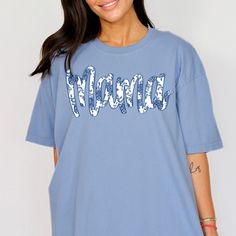 "Our blue and white floral Mama shirt makes the perfect Mother's Day gift for any Mom you know, including yourself! :)  This shirt is a 100% high quality comfort colors® tee making it perfect for warmer temps. You will love it! This is a unisex tee so it does run a little big so we ask that you please be sure to check sizing and measurements in the photos section. ALSO if you would like an oversized tshirt dress look then please order at least 2 sizes up from your normal size. If you have any questions please feel free to reach out and I will be happy to assist you.  HOW TO ORDER  1. Select the size and color of the each shirt you would like to order. 2. Add the quantity of shirt(s) you would like and then click \"Add to Cart\" 3. Submit Order  4. During checkout please provide any additio Oversized Tshirt Dress, Mama Tshirts, Blue And White Floral, Blue Willow, Comfort Colors Tee, Mama Shirt, Oversized Tshirt, Mom Shirts, Gift For Mom