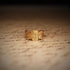 - 14K ct yellow gold  - Handengraved details. - Personalized engraved monogram design. Antique Gold Engraved Promise Ring, Victorian Gold Engraved Promise Ring, Victorian Yellow Gold Initial Ring, Victorian 14k Gold Intaglio Engraved Ring, Victorian Gold Engraved Etched Ring, Victorian Gold Etched Engraved Ring, Victorian Etched Gold Engraved Ring, Gold Etched 14k Gold Signet Ring, Victorian Gold Initial Ring For Anniversary