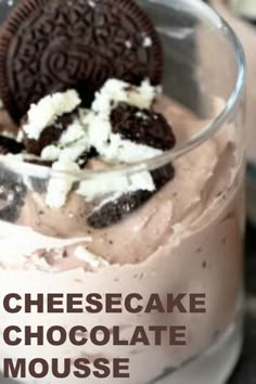 an ice cream sundae with oreo cookies in it