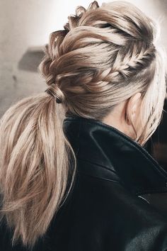 Ponytail Braid, Braided Hairstyles Updo, Trending Hairstyles, Box Braids Hairstyles, Messy Hairstyles, Ponytail Hairstyles, Gorgeous Hair, Perfect Hair, Trendy Hairstyles