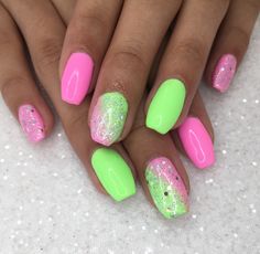 Neon Glitter Nails, Summer Nails Short, Ongles Design, Bright Summer Nails Designs, Pink Gellac, Summer Nails 2023, Nails Beach, Nagel Design, Summer Nails Beach