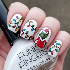 Xmas Nail Art, Light Nails, Manicure Tips, Stamping Nail Art, Nails Christmas