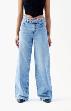 Channel your inner cowboy with the Jessie Medium Indigo Western Belt High Waisted Baggy Jeans from PacSun. These high-waisted jeans feature a bold western buckle belt with metal studs and a relaxed baggy fit, perfect for a country-inspired laid-back look.Model is wearing a size 26Model measurements: 5’5” height, 32” bust, 22” waist, 32” hips PacSun Womens Jessie Medium Indigo Western Belt High Waisted Baggy Jeans - Blue size 26 High Waisted Baggy Jeans, Western Buckles, Western Belt, Western Belts, Baggy Jeans, Buckle Belt, Baggy Fits, Pacsun, Womens Bottoms