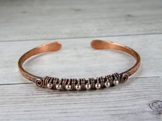 Rustic Bracelet, Mixed Metal Bracelets, Hammered Silver Jewelry, Bracelets Boho, Bracelets Ideas, Copper Diy, Handmade Jewelry Ring, Silver Wedding Jewelry