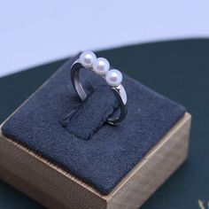 4-4.5mm Freshwater Pearl: This ring features a stunning 4-4.5mm freshwater pearl that is perfectly round in shape, showcasing its natural elegance. The pearl is meticulously selected for its nearly flawless quality, ensuring a smooth and pristine surface with minimal imperfections.Description:Size: Open closure to fit all sizes.Materials: 925 Sterling Sliver plated with 18k GoldGemstone: Pearl、Hypoallergenic Product Information pearl type : Freshwater Pearl Shape :Round Size :4-4.5mm color : Whi Baroque Pearls Necklace, Pearl Jewelry Ring, Pearls Ring, Sentimental Gifts For Mom, Pearl Rings, Gold Pearl Ring, Timeless Ring, Pearl Accessories, Freshwater Pearl Ring