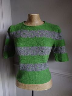 Fitted Green Knit Sweater, Retro Green Knitted Sweater, Fitted Hand-knitted Green Sweater, Fitted Hand Knitted Green Sweater, Fitted Green Hand-knitted Sweater, Fitted Green Hand Knitted Sweater, Handknitted Sweater, Pull Gris, Moss Stitch